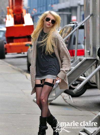 国产熟女丝袜,国产熟女风情演绎  第1张